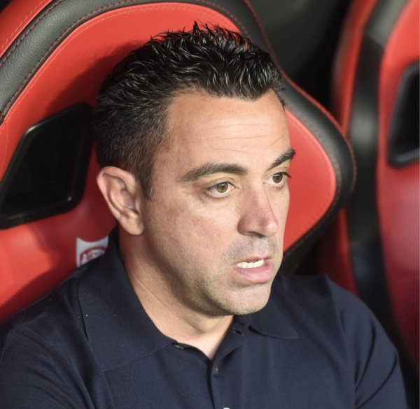 Marca: Leverkusen một lần nữa mời Xavi đến huấn luyện viên, nhưng lại bị từ chối